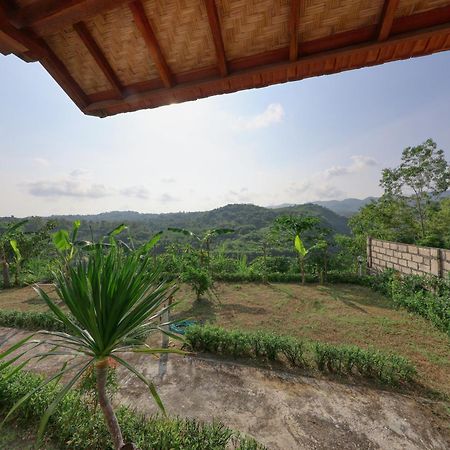 Ayu Hill Bungalows Ped Bagian luar foto