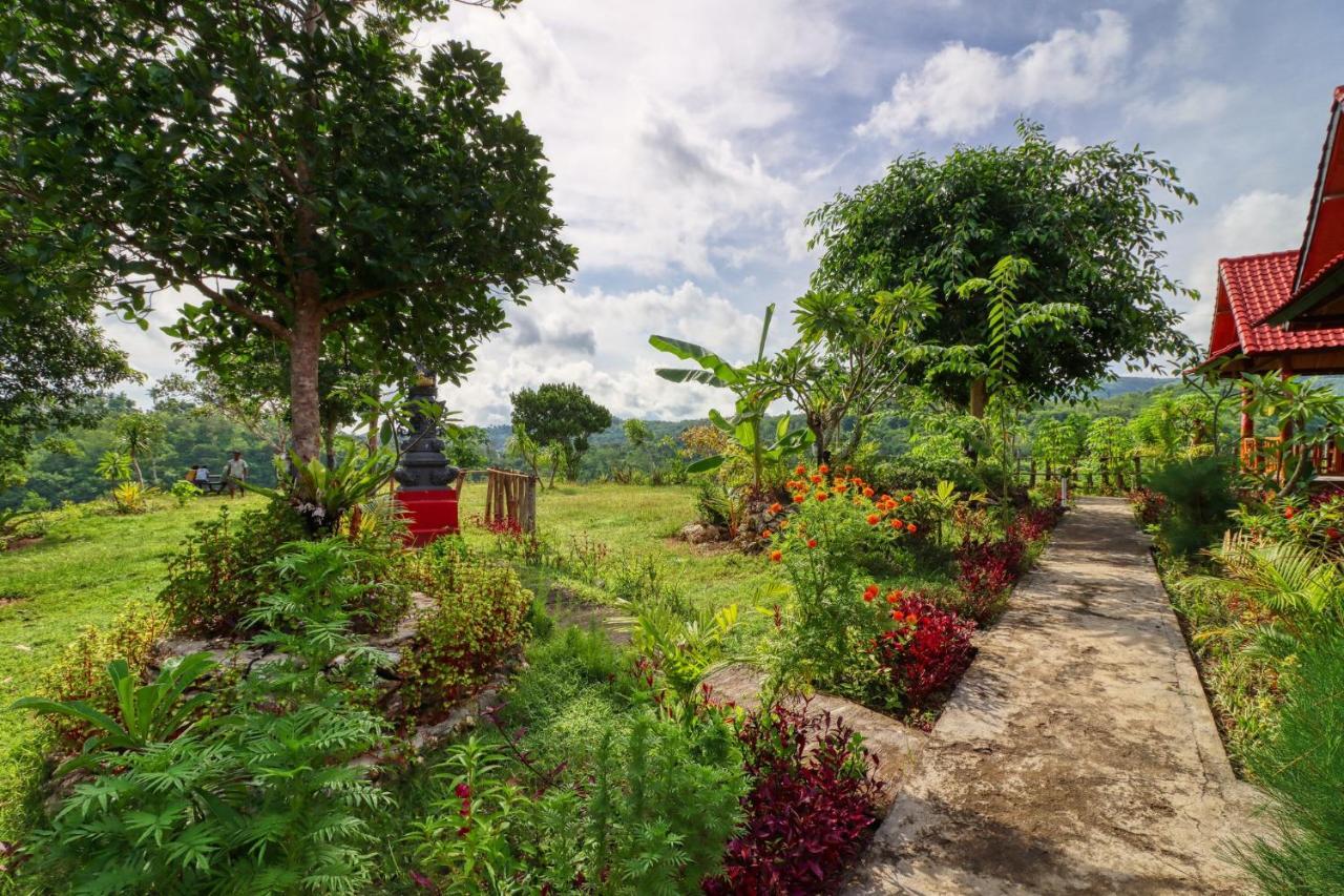 Ayu Hill Bungalows Ped Bagian luar foto